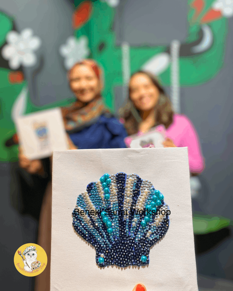 Kristal taşlı tuval - İstiridye motifi, ışıltılı taşlarla özel tasarım